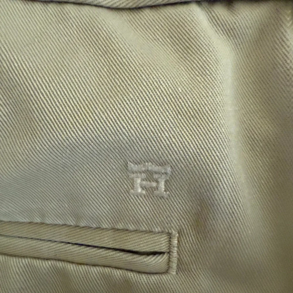 Haggar Mens Straight Fit Work to Weekend Khaki Cotton Pants Size 42x30